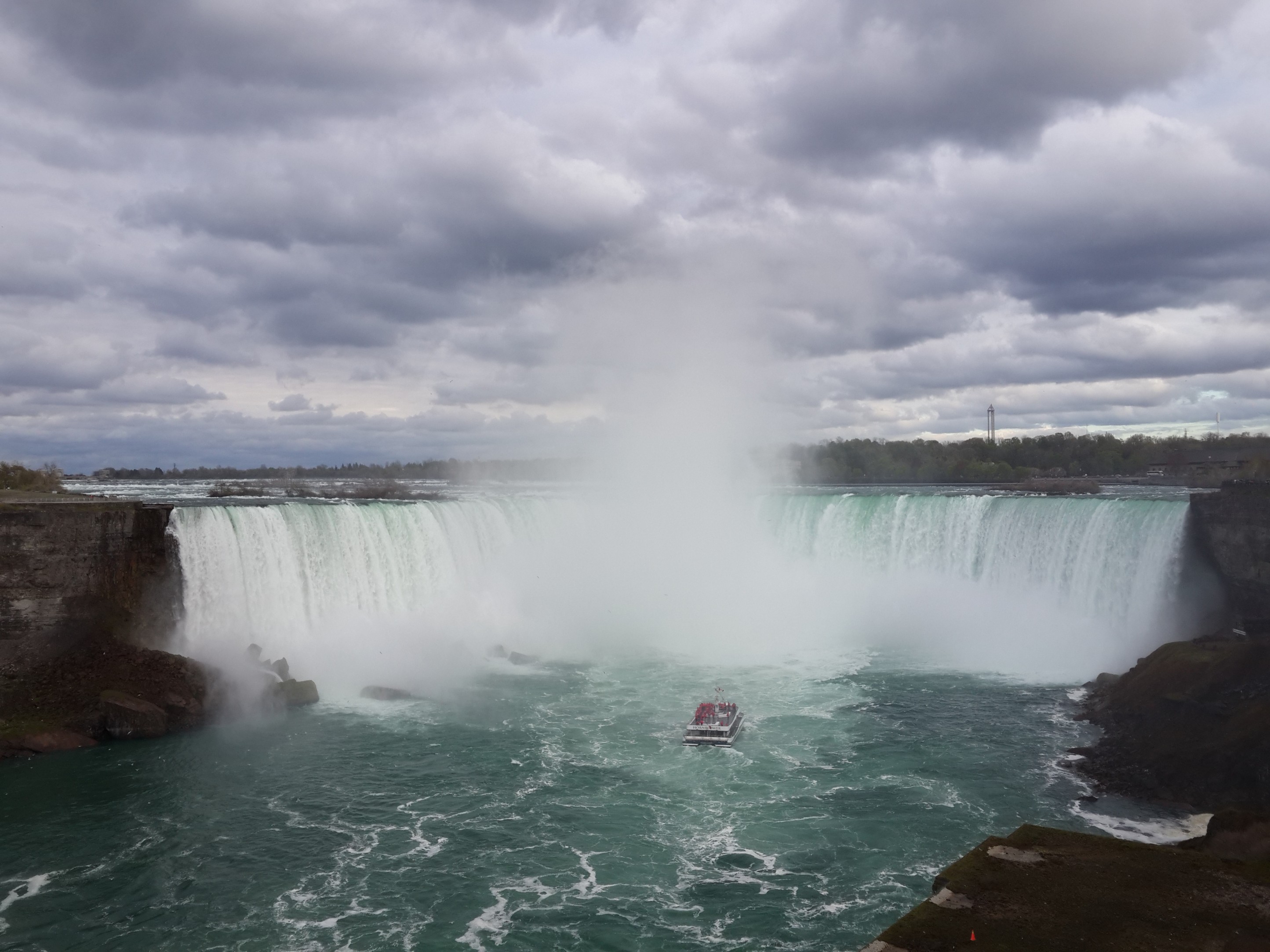 Escapade aux chutes du Niagara et à Toronto